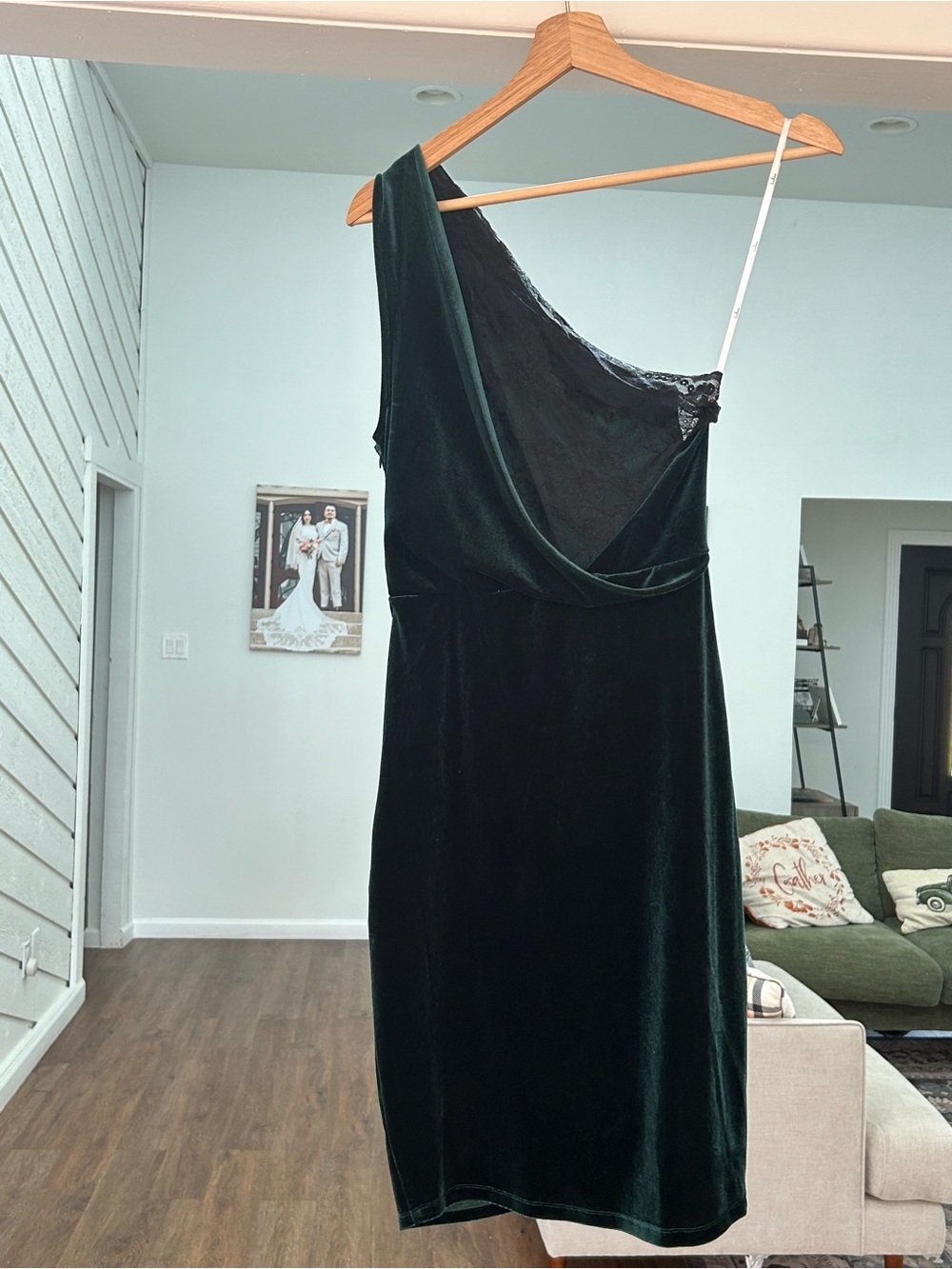 Lulu's One-Shoulder Emerald Velvet Cocktail Dress - Picture 3 of 8